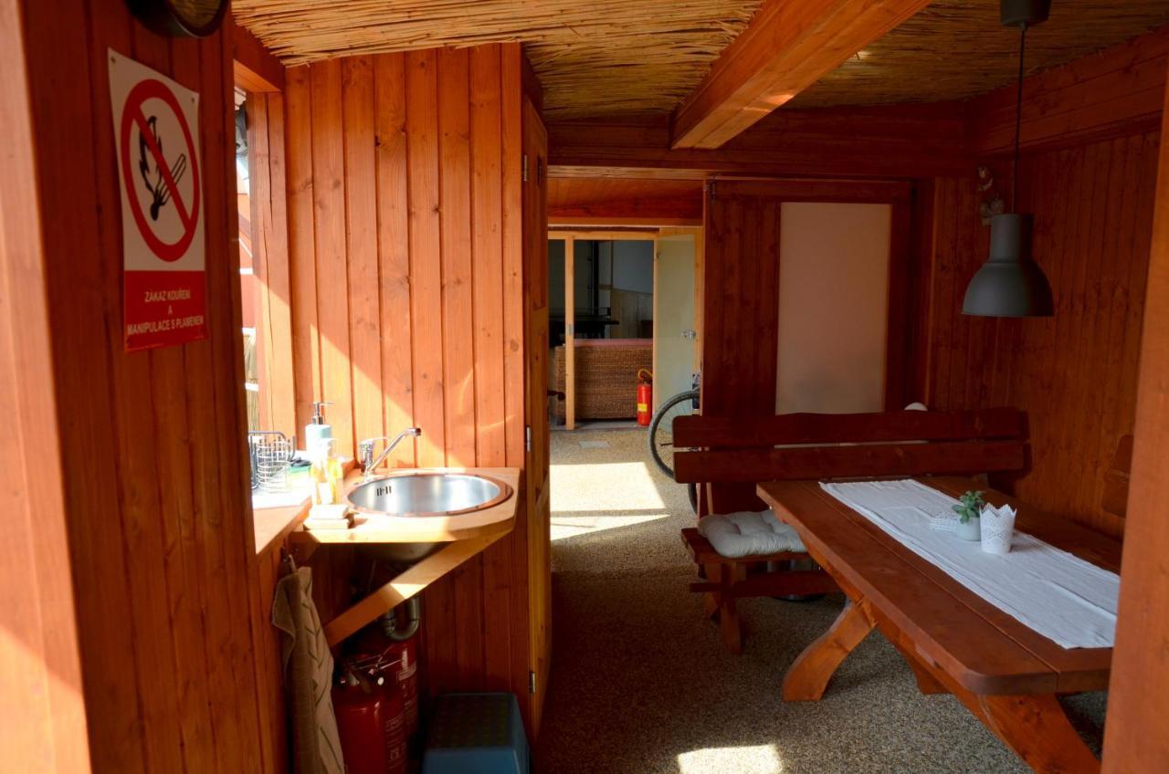 Apartmany Marco Polo Lednice Extérieur photo