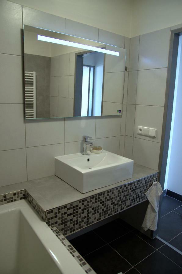 Apartmany Marco Polo Lednice Extérieur photo